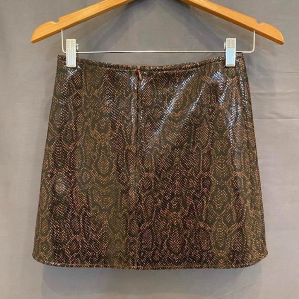 Motel Rocks Skirt - Picture 2 of 3